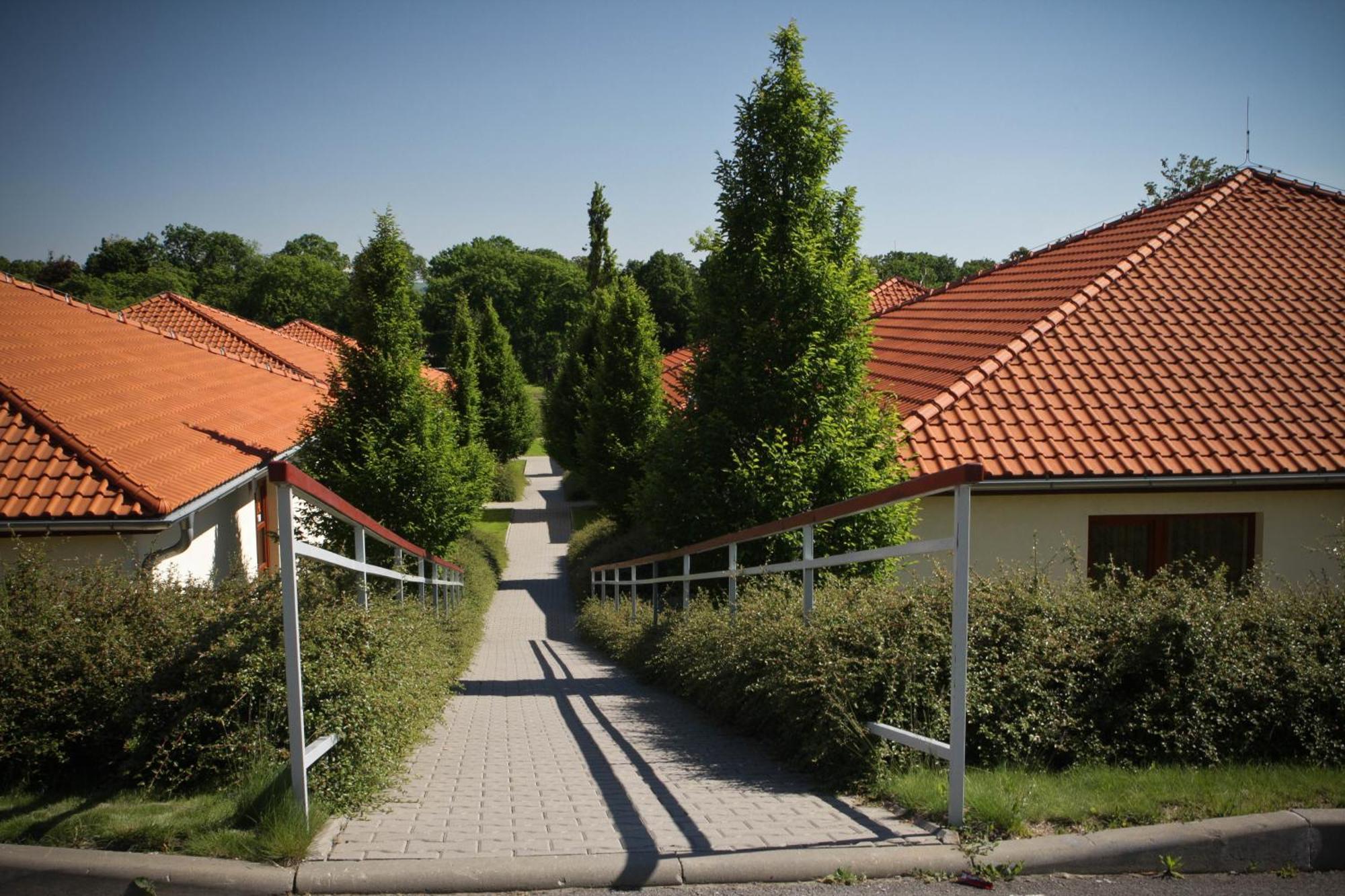 Golf Hotel Austerlitz エクステリア 写真