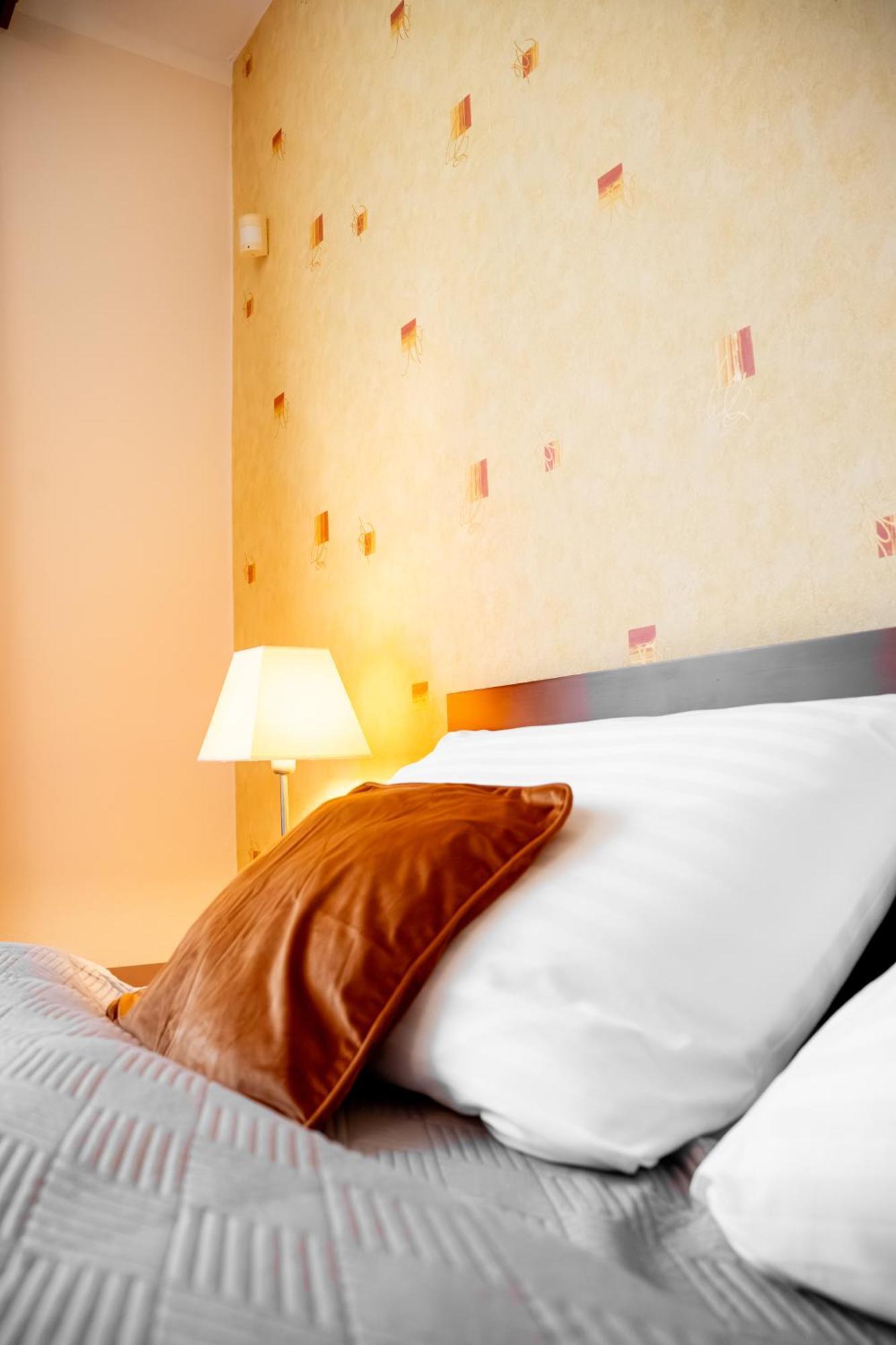 Golf Hotel Austerlitz エクステリア 写真